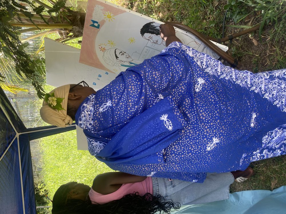 Artiste dessinant un portrait